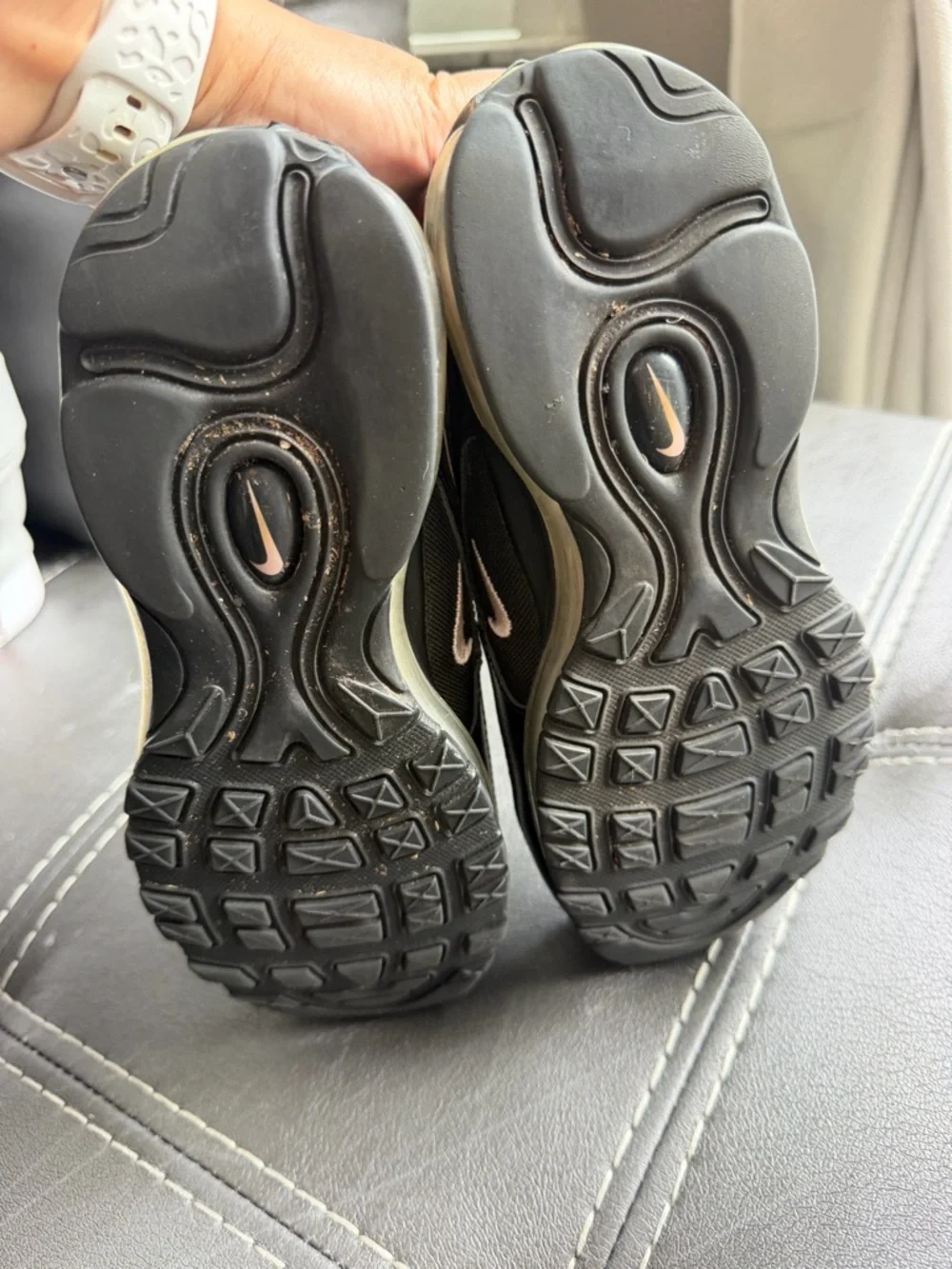 Nike Black Athletic Sneakers with White Swoosh - Picture 6 of 8